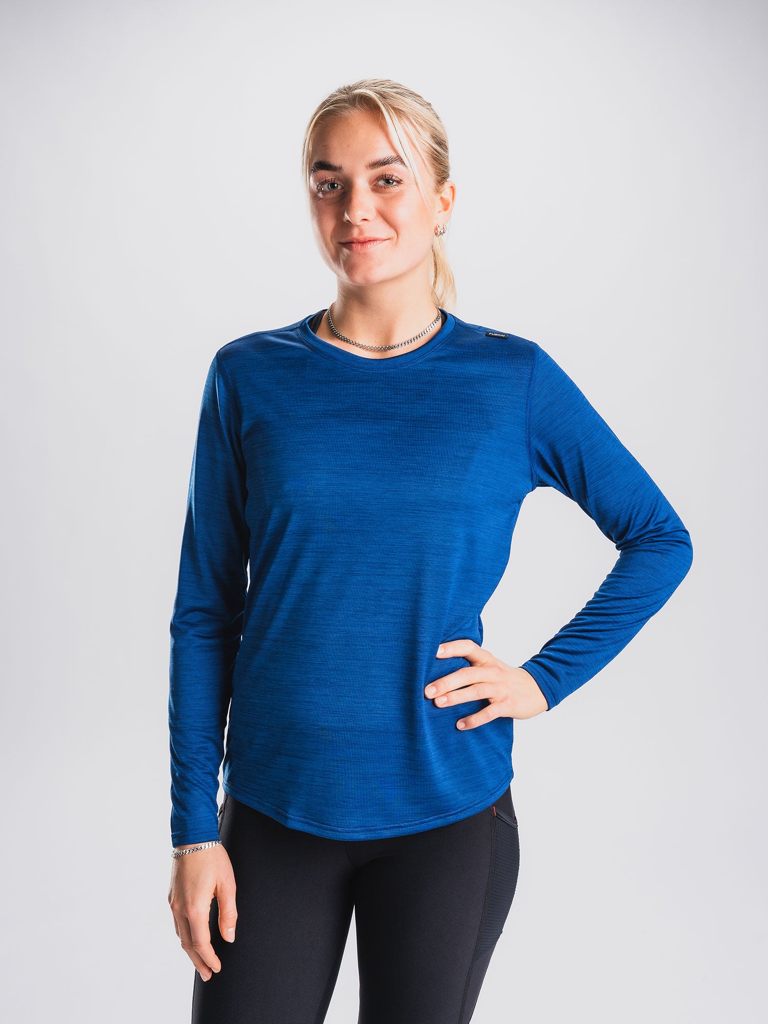 10973738
